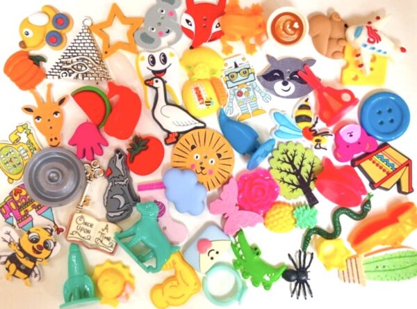 + 55 objets aléatoires